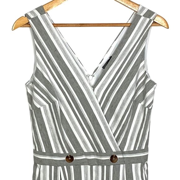Gray White Striped Wide Leg Linen Blend Jumpsuit 2 V-Neck Nautical Coastal Prep - Picture 2 of 11
